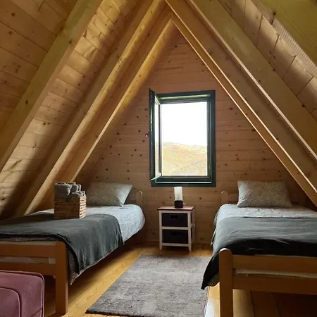 Brvnare Puljci Сasa de vacaciones